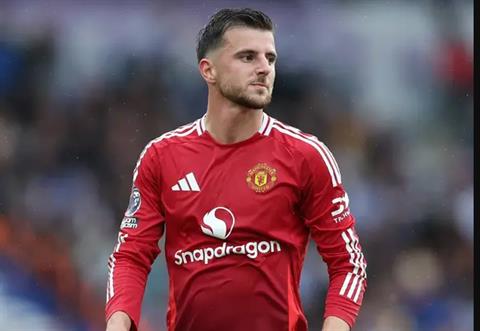 Gary Neville khuyên MU nên bán Mason Mount