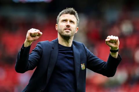 Michael Carrick né câu hỏi về tương lai ở MU