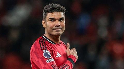 Man United chi 150 triệu bảng cho 3 tiền vệ để thay thế Casemiro