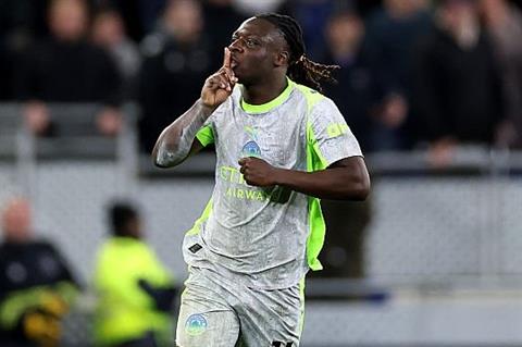 Doku: Man City tự làm khó mình