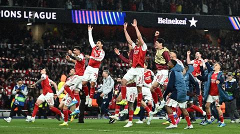 Mikel Arteta cùng Arsenal chạm tay vào lịch sử bằng sự thực dụng đến đáng sợ