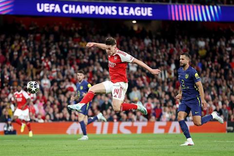 Sneijder chê bai thậm tệ chất lượng cặp đấu Arsenal vs Atletico