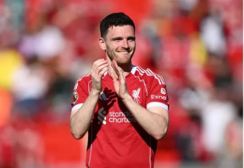 Chelsea được khuyên nên chiêu mộ Andy Robertson