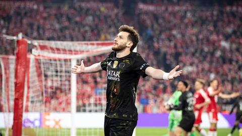 Kvaratskhelia tự hào khi cùng PSG vào chung kết C1 lần thứ 2 liên tiếp