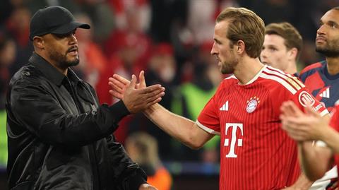 Huyền thoại Bayern khuyên Kompany không từ bỏ lối chơi tấn công