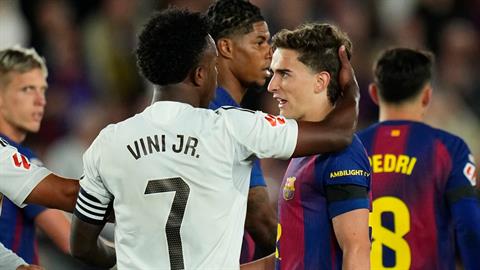 Gavi: "Vinicius là cầu thủ tuyệt vời, nhưng cậu ấy nên im lặng"