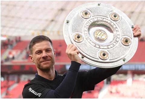 Xabi Alonso có câu trả lời cho Chelsea