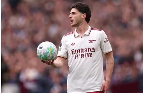 Declan Rice được ủng hộ tiếp tục đá hậu vệ phải