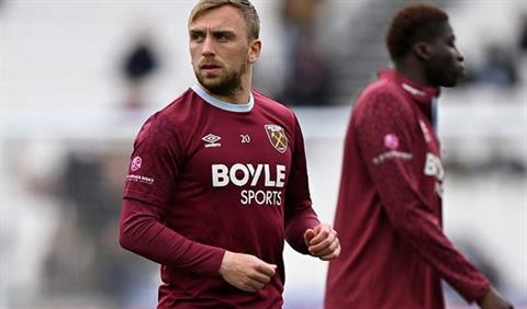 3 đội bóng ở Ngoại hạng Anh theo sát Jarrod Bowen