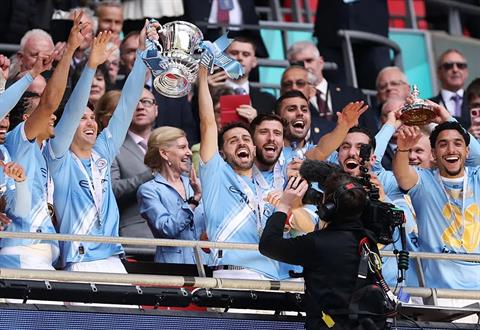 Bernardo Silva hạnh phúc với chức vô địch FA Cup