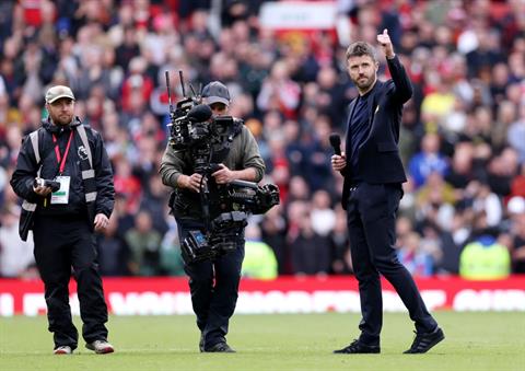 HLV Michael Carrick hài lòng với trận sân nhà cuối cùng của MU