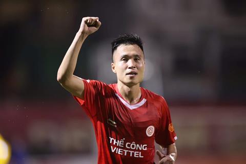 Cầu thủ V.League bị cấm hết giải vì xúc phạm CĐV