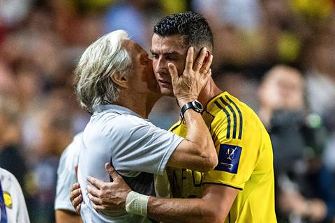 Thầy Ronaldo chia tay Al Nassr ngay sau chức vô địch