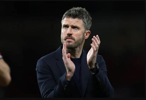 Michael Carrick hủy bỏ kỳ nghỉ hè, tập trung vào công việc ở MU
