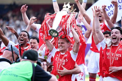 Tổng kết Premier League 2025/26: Đỉnh cao Arsenal, vực thẳm Chelsea