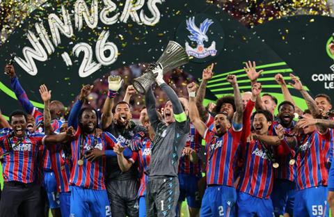 Nhìn lại màn ăn mừng chức vô địch Conference League của Crystal Palace