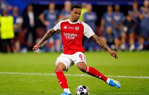 Gabriel xung phong đá quả penalty quyết định trước PSG