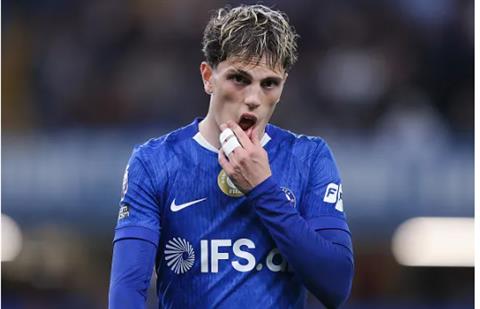 Chelsea lỗ nặng vụ Alejandro Garnacho