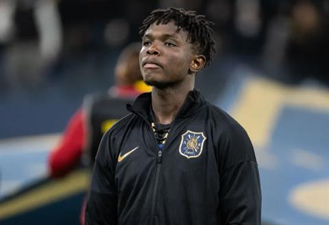 Chelsea cạnh tranh quyết liệt vì sao mai Nigeria