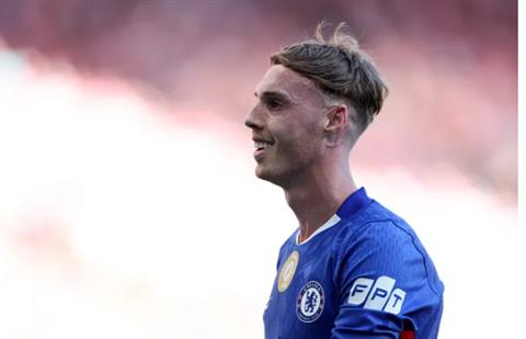 Gary Neville nhận định vụ MU chiêu mộ Cole Palmer