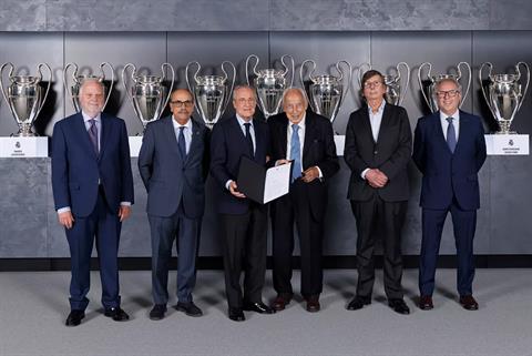 Chính thức: Chủ tịch Florentino Perez tiếp tục tại vị ở Real Madrid