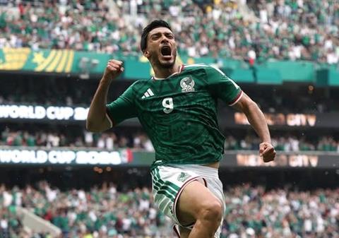 Raul Jimenez bật khóc sau khi ghi bàn thắng ở trận mở màn World Cup 2026