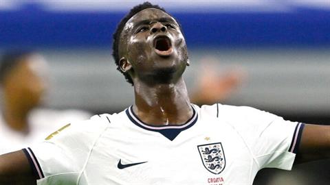 HLV Tuchel cập nhật tình hình chấn thương của Bukayo Saka