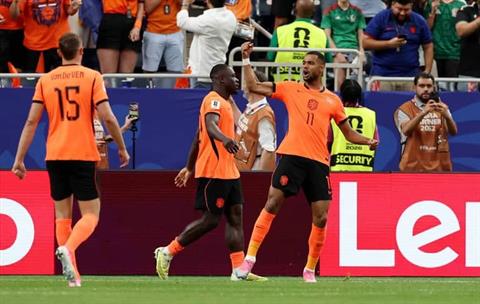 Hà Lan lập kỷ lục bất bại vô tiền khoáng hậu trong lịch sử World Cup
