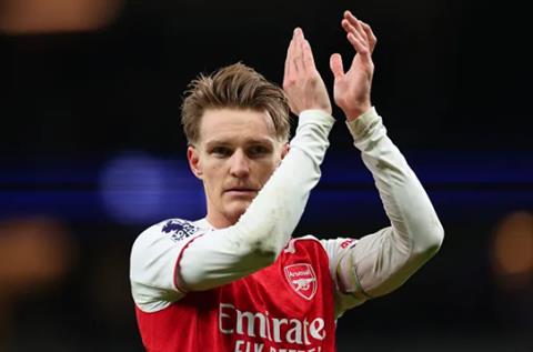 Arsenal quyết định tương lai Martin Odegaard