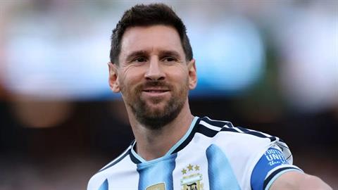 Agbonlahor: "Messi tới Aston Villa sẽ giúp đội vô địch cả NHA lẫn C1"