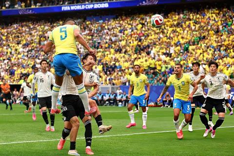 Casemiro tiết lộ chìa khóa giúp Brazil ngược dòng trước Nhật Bản