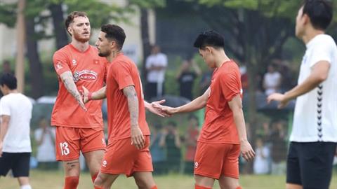 Vé xem Hoàng Hên, Tài Lộc đá cho ĐT Việt Nam chỉ bằng V.League