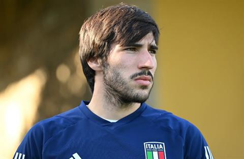 Tiểu sử cầu thủ Sandro Tonali