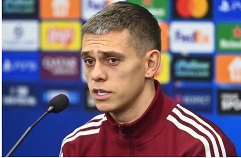 Arsenal sẽ mắc sai lầm lớn nếu bán Leandro Trossard