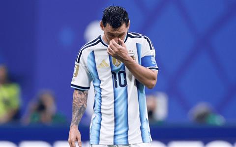 Lionel Messi sút phạt đền còn kém cả mức trung bình: Argentina có nên thay đổi người thực hiện?