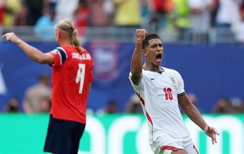 Jude Bellingham chỉ đứng sau huyền thoại bóng đá Pele