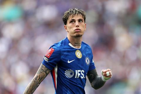Alejandro Garnacho chuẩn bị cập bến Roma