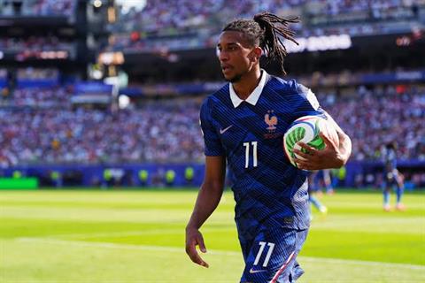 Makelele tiết lộ chuyện tiến cử Michael Olise cho Real Madrid