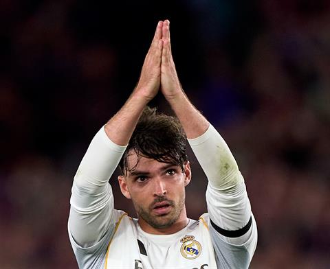 Jose Mourinho cho phép Raul Asencio rời Real Madrid