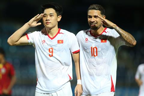 Chiêm ngưỡng pha ghi bàn đẳng cấp của Nguyễn Đình Bắc tại ASEAN Cup 2026