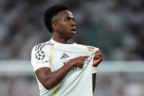 Người đại diện Vinicius tới London giữa tin đồn gia nhập Arsenal