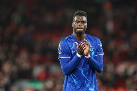 Napoli quyết chiêu mộ cầu thủ của Chelsea