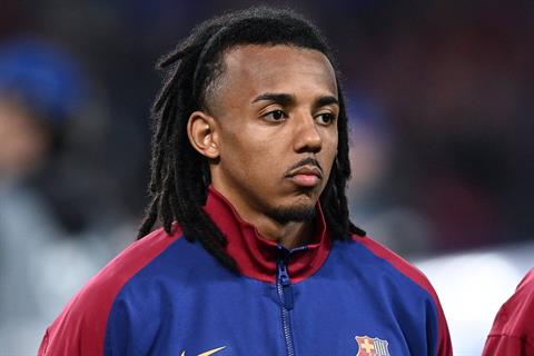 Tottenham sẵn sàng chi 65 triệu euro mua trụ cột của Barca