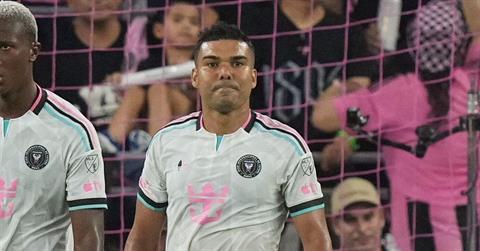 Casemiro chơi thảm họa ở trận ra mắt sân nhà Inter Miami
