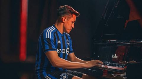Alexis Sanchez rời châu Âu sau 18 năm, chuyển đến MLS
