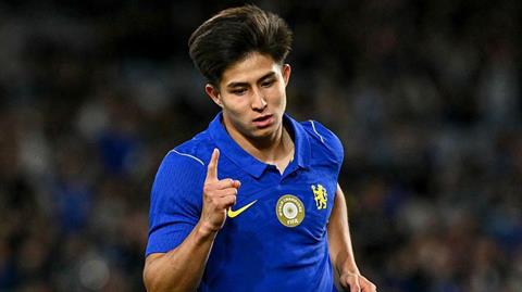 Sao trẻ vừa cập bến Chelsea được đem cho Burnley mượn