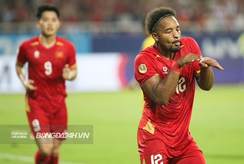 Son trở lại đường đua