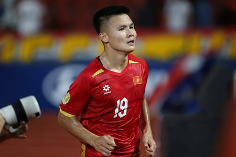 Bàn thắng đầy cảm xúc của Quang Hải vào lưới Thái Lan