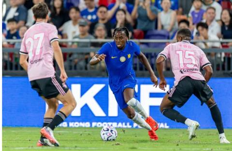 Chelsea từ chối đề nghị đầu tiên của Roma vụ Jamie Gittens