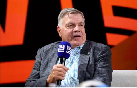Sam Allardyce thay đổi dự đoán về Premier League 2026/27